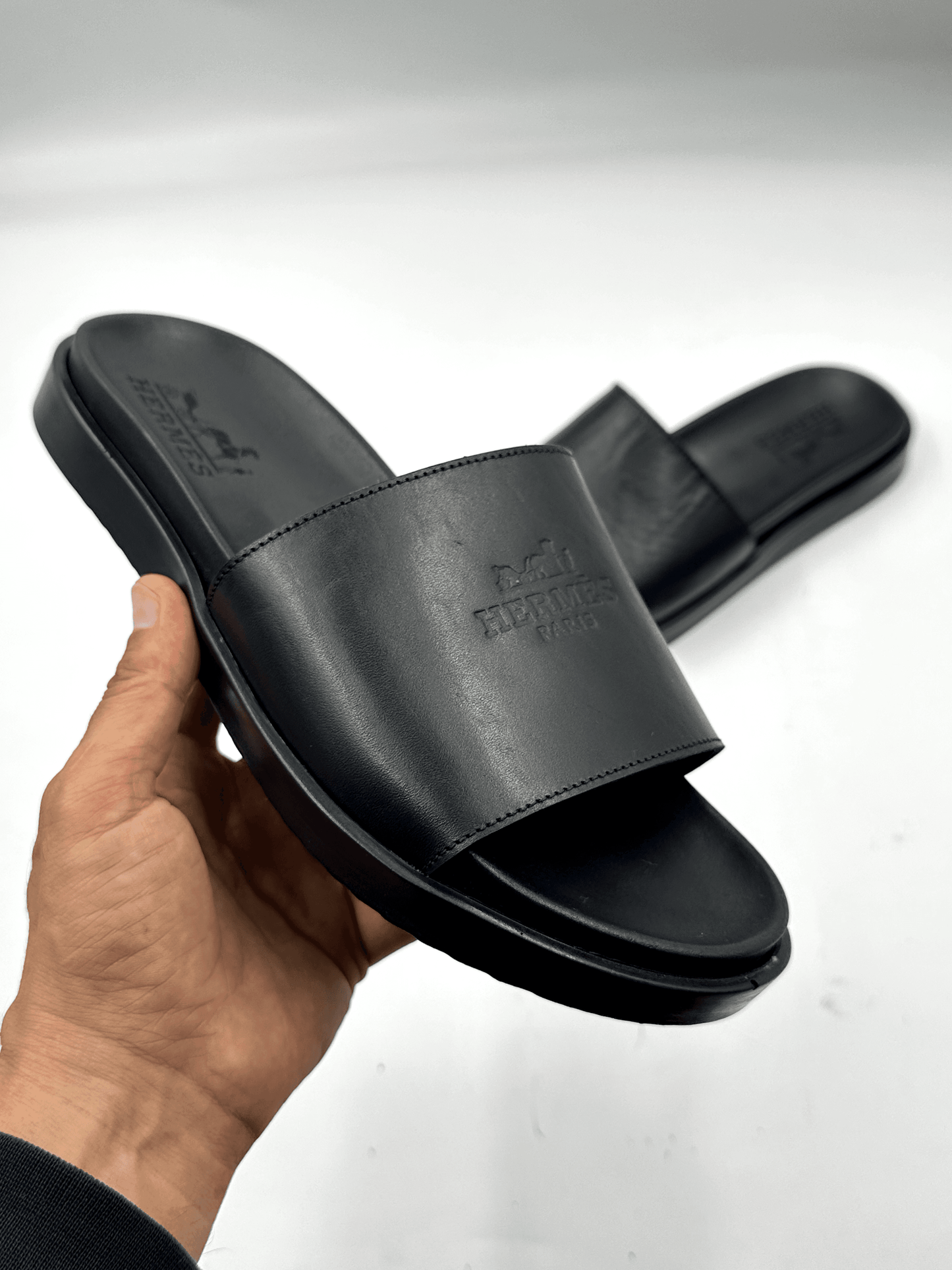 HERMES PARIS